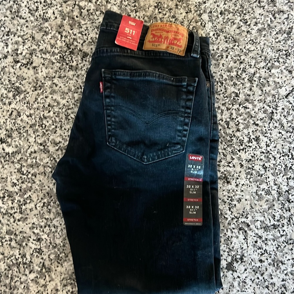 Levi’s- men’s 32x32 NWT